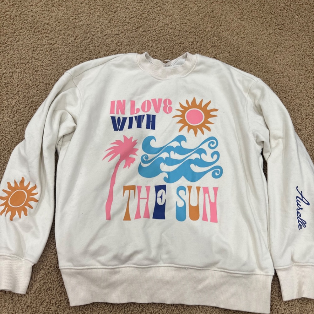 aurelle beige crewneck